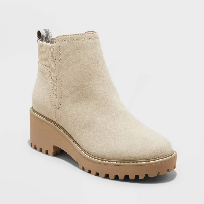 Women's Taci Ankle Boots - Universal Thread™ Light Taupe 6 Women's Taci Ankle Boots - Universal Thread™ Light Taupe - Image 4