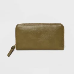 Women's Zip Wallet - Universal Thread™ 8 Women's Zip Wallet - Universal Thread™ -Universal Thread GUEST 0cbc2ee2 3a3b 44e7 b335 63080ffbbd07