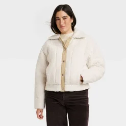 Women's Utility Faux Fur Jacket - Universal Thread™ White -Universal Thread GUEST 2469a5dc 9ee1 4f40 be8f c578c039c4e3
