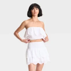 Women's Eyelet Tube Top - Universal Thread™ White 7 Women's Eyelet Tube Top - Universal Thread™ White -Universal Thread GUEST 3a1aa79b e5f7 470c 8a15 f4ca0c429587