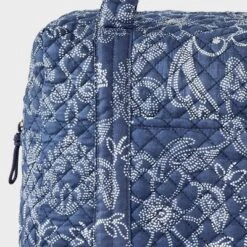 Quilted Weekender Duffel Bag - Universal Thread™ 12 Quilted Weekender Duffel Bag - Universal Thread™ -Universal Thread GUEST 3be9561b 4390 4c99 bddb c655aaa91da0