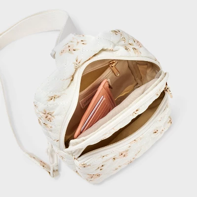 Quilted Sling Crossbody Bag - Universal Thread™ 5 Quilted Sling Crossbody Bag - Universal Thread™ - Image 3