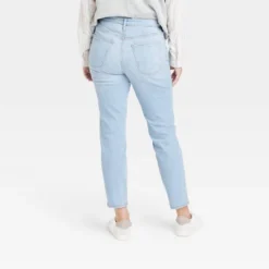 Women's High-Rise Slim Straight Jeans - Universal Thread™ Light Wash 12 Women's High-Rise Slim Straight Jeans - Universal Thread™ Light Wash -Universal Thread GUEST 4c94c6e4 51be 4859 b4a5 cf3ba39c2bd2
