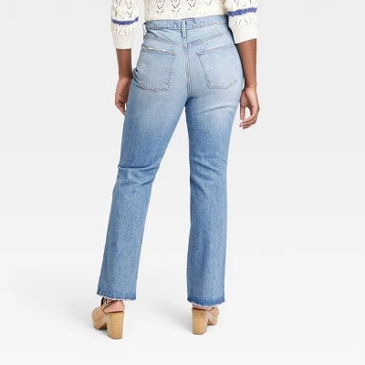 Women's High-Rise Vintage Bootcut Jeans - Universal Thread™ Indigo 6 Women's High-Rise Vintage Bootcut Jeans - Universal Thread™ Indigo - Image 4