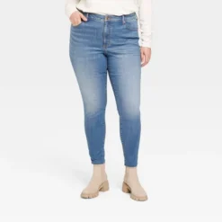 Women's High-Rise Skinny Jeans - Universal Thread™ Medium Wash -Universal Thread GUEST 693d3f3e 1321 4277 b27b dbf93ed74407