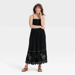 Women's Button-Front Smocked Maxi Sundress - Universal Thread™ Black -Universal Thread GUEST 70ea55b3 e5d7 430e b020 0f3f8fd528a0