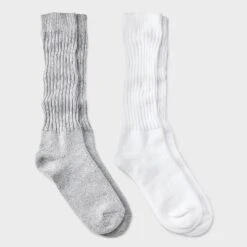 Women's Slouch 2pk Crew Socks - Universal Thread™ 4-10 -Universal Thread GUEST 89c931ed 718f 4a02 b1f6 d716e830c450