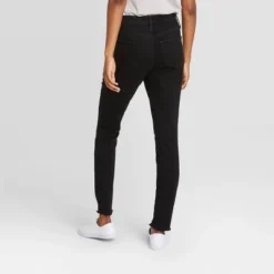 Women's Mid-Rise Skinny Jeans - Universal Thread™ Black