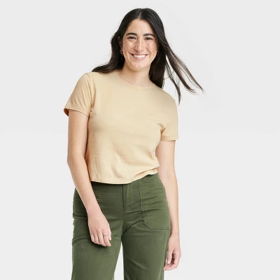 Women's 3pk Shrunken Short Sleeve T-Shirt - Universal Thread™ 3 Women's 3pk Shrunken Short Sleeve T-Shirt - Universal Thread™