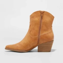 Women's Twyla Western Boots - Universal Thread™ Cognac