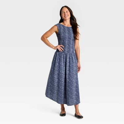 Women's Smocked Midi A-Line Dress - Universal Thread™ 4 Women's Smocked Midi A-Line Dress - Universal Thread™ - Image 2