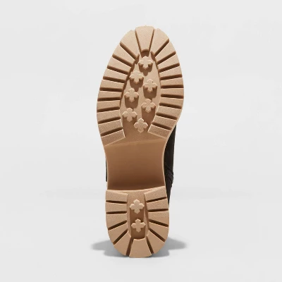 Women's Crispin Chelsea Boots - Universal Thread™ 5 Women's Crispin Chelsea Boots - Universal Thread™ - Image 3