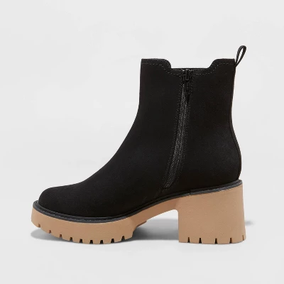 Women's Crispin Chelsea Boots - Universal Thread™ 3 Women's Crispin Chelsea Boots - Universal Thread™