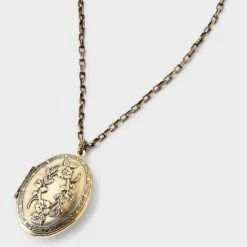 Oval Flower Locket Pendant Necklace - Universal Thread™ Gold 9 Oval Flower Locket Pendant Necklace - Universal Thread™ Gold -Universal Thread GUEST d0ea569e 6f54 45d5 92ef fe55c8628365