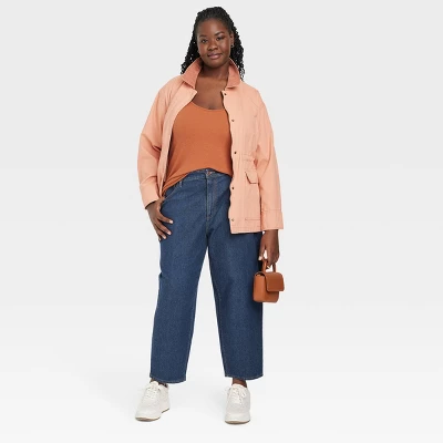 Women's High-Rise Balloon Jeans - Universal Thread™ Dark Wash 17 4 Women's High-Rise Balloon Jeans - Universal Thread™ Dark Wash 17 - Image 2