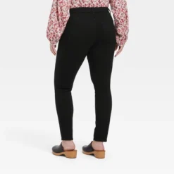 Women's Mid-Rise Curvy Fit Skinny Jeans - Universal Thread™ 12 Women's Mid-Rise Curvy Fit Skinny Jeans - Universal Thread™ -Universal Thread GUEST e418c217 1490 4f05 9703 b791277b9831