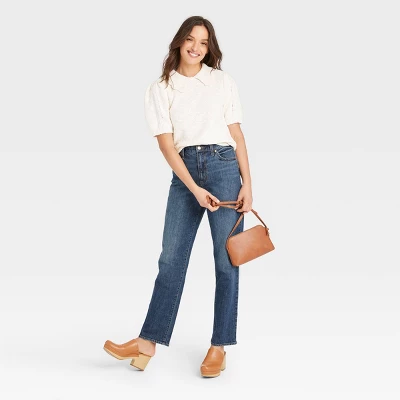 Women's High-Rise Vintage Straight Jeans - Universal Thread™ Dark Blue 4 Women's High-Rise Vintage Straight Jeans - Universal Thread™ Dark Blue - Image 2