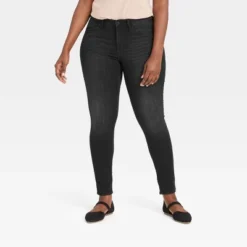 Women's Mid-Rise Skinny Jeans - Universal Thread™