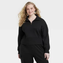Women's Cropped Quarter Zip Sweatshirt - Universal Thread™ 14 Women's Cropped Quarter Zip Sweatshirt - Universal Thread™ -Universal Thread GUEST fbb1f112 6a4a 4ac1 a880 ce51e382fb1e