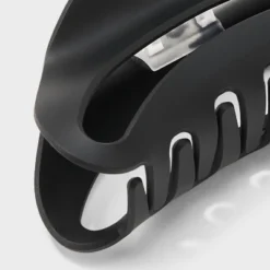 Matte Acrylic Oval Cutout Claw Hair Clip - Universal Thread™