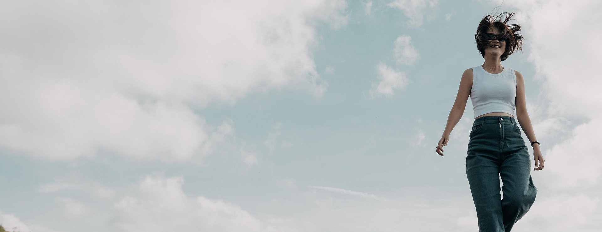 Universal Thread 1 Universal Thread -Universal Thread woman 7841725 1920